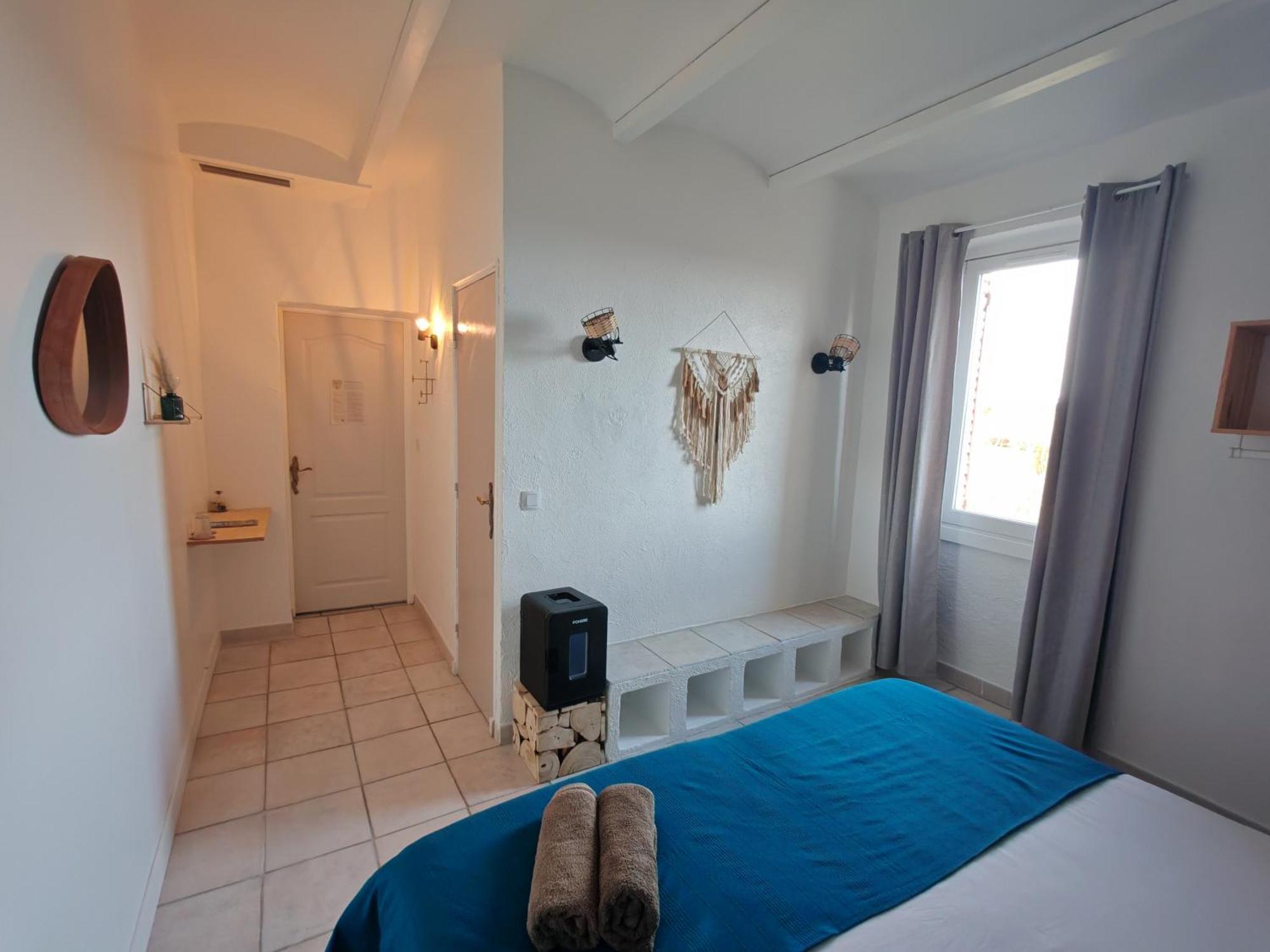 Mas La Belle Ambroise - Chambres D'Hotes Et Gite Saint-Ambroix Eksteriør billede