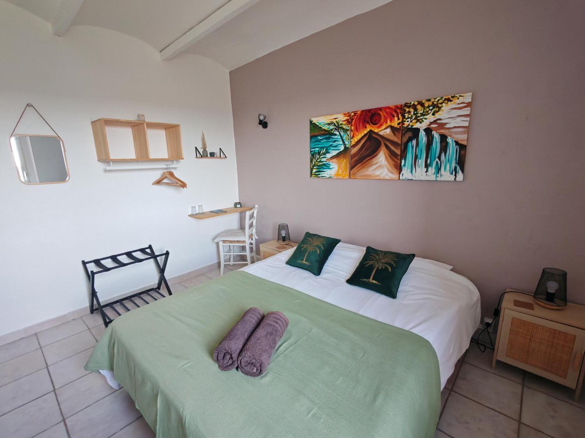 Mas La Belle Ambroise - Chambres D'Hotes Et Gite Saint-Ambroix Eksteriør billede